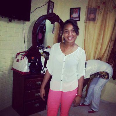 scr_malik's profile picture. #God #b.f #directioner #BFnashly #✌