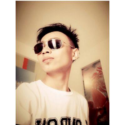 Bee your self