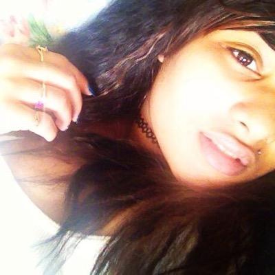 I am Naturally Beautiful give me Poppin Lip Gloss and Pow!! more beauty ☺