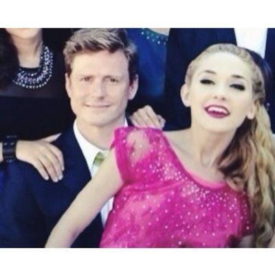 Once Upon A Time Violetta/Guapas