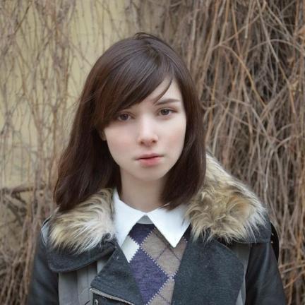 sYnystEralEx's profile picture. got 3 heads, 4 ears, 7 eyes, 6 noses! who am I?

(: