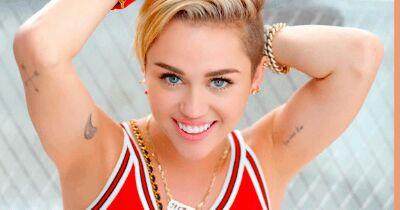And we can't stopYou're all that matters to me. Yeah Yeah
