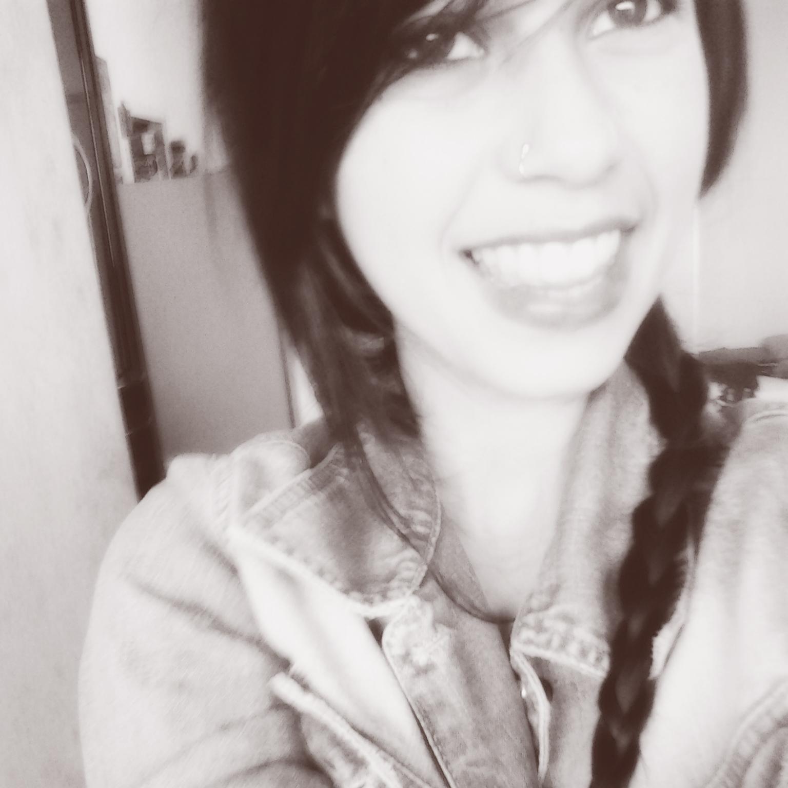 Olá eu sou a Bruna Tenho 17 anos ♥ Free Step*Meu ídolo ♥ ♥@DiihSoaresPC ♥ ..Chapando de mais com @McEltin