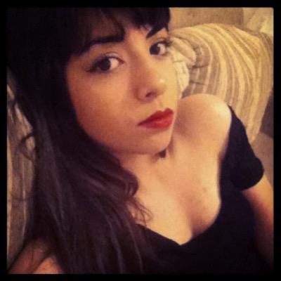 Games , boys , gaming dude!! 
searching for cute competitive gamers 
social , selfies , girly