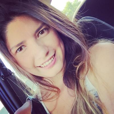Mama de dos niños maravillozos , Mujer viva , plena y feliz . https://t.co/VHFFxLMZFz