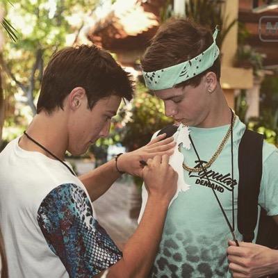 I'm in love with an idiot named Taylor Caniff