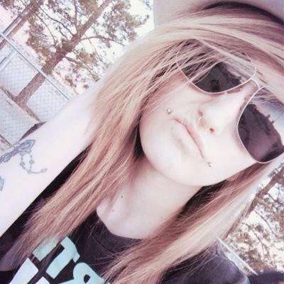 Okay cunts listen up, the names rainy. Music| herb|gage|talor|the 3 homies |intoxication|4-21-96|unbreakable|dgaf|pink,blue|pierced|inked| a good time.