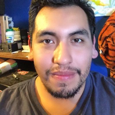 Irwing217586's profile picture. 