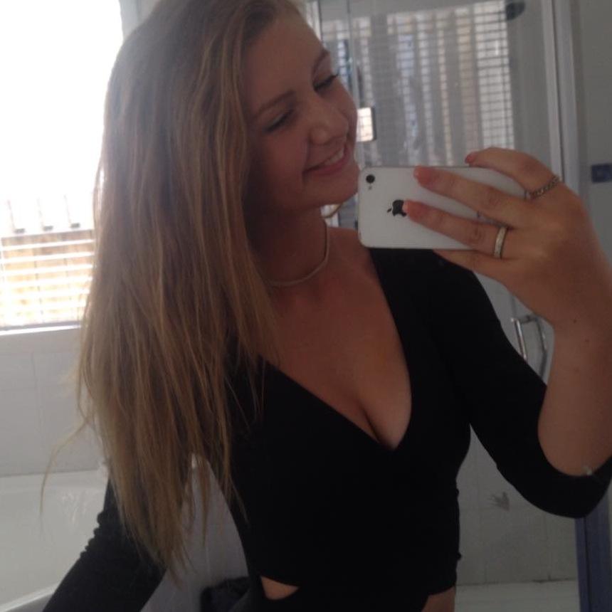 Kara Gouws / New Zealand / Kamfam