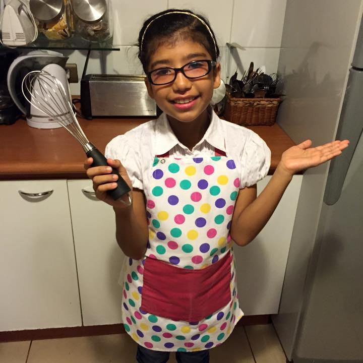 Me llamo Taina tengo 10 años y me apasiona la pastelería,soy una aprendiz en la cocina. Jesús es mi vida, Amo a mi Familia y llevo a mi tata en mi corazón.