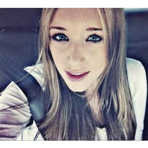 I'm Bree ❤ Nørmål peøple scåre me. I love you, @_TheLostSoul_ ❤ {AHS TWD TVD HorrorRP THG ||OC}