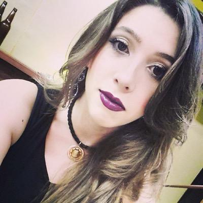 A verdade é que todas as pessoas vão te machucar, mas cabe a você saber por quais vale a pena sofrer.