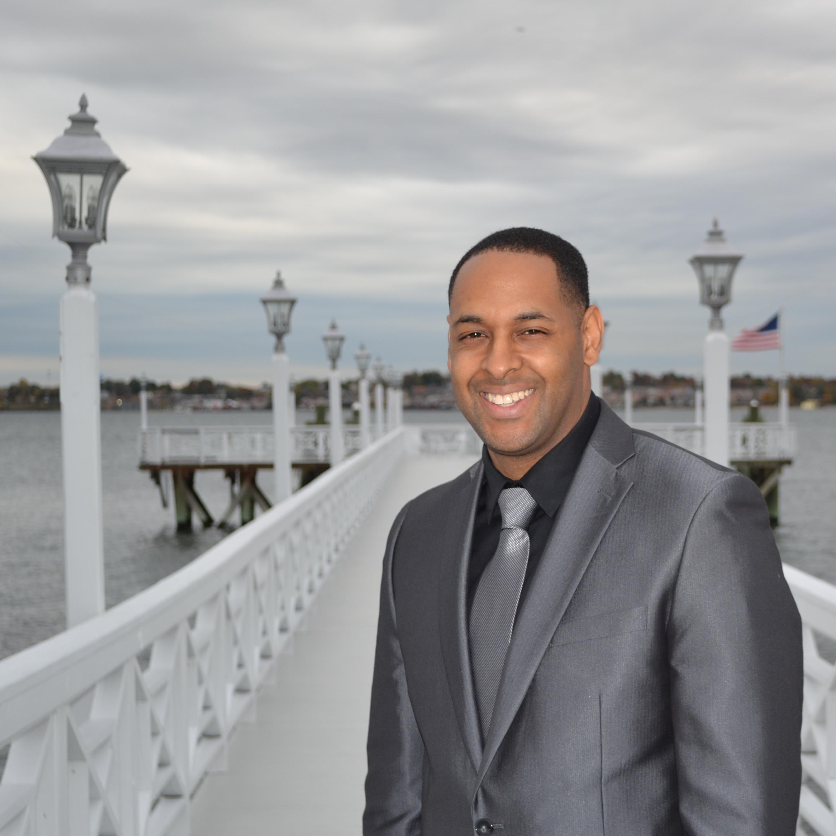 I inspire, advocate, inform and lead by example. Author of Inconsistent Money via Amazon http://t.co/Yk1ltA3SgW