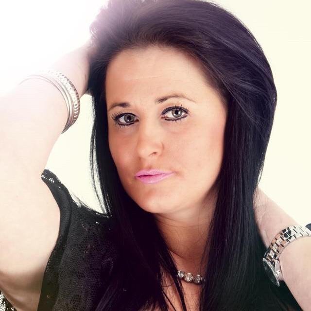 Am adele full time mam love to do a bit modelling in spare time :)