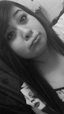 Yar3li_Khalifa_'s profile picture. ☆♡*~Wiz Khalifa~*♡☆   ¤Pierce The Veil¤ ....Tha names Yareli  8/24/97 Birthday