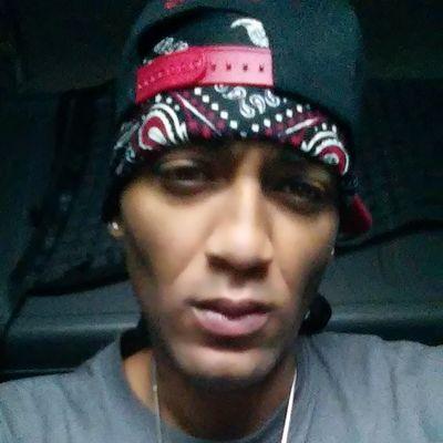 DmarioBolden's profile picture. 