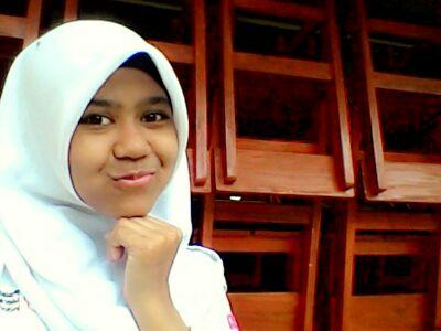 *RHMTGNWN* # sukses,banggain mamah sama ayah ({})