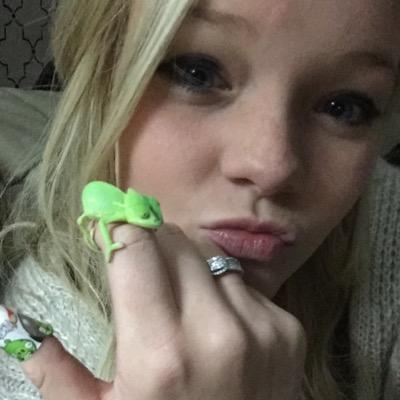 Emily_Wilson27's profile picture. 