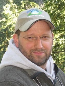Passionate sustainable innovator, author, civil engineer, consultant. Owner of 2020 ENGINEERING and 2020 Net Zero Energy