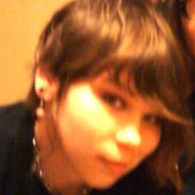 Hi! im Catt and i love Creepypastas and youtube. Rocker.  Bisexual