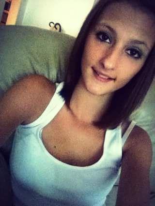Full Name- Kelly Rae Durham
Age- 16
Birthday- August 13th
Height- 5'1
Single Or Taken; Taken♥
Am I In Love?- Yes
Who Am I In Love With- Davonte Chaney♥