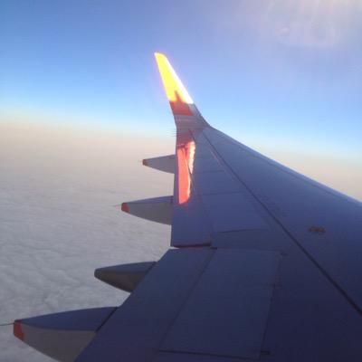 Hello. I'm a japanese. But I'll tweet in English. I definitely wanna go to the university in the U.S. and major aviation. Thanks.