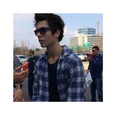 layouttesting_x's profile picture.