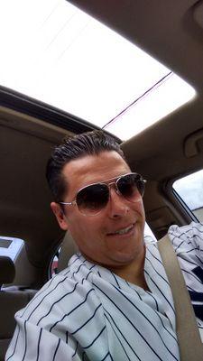 Me encanta la musica, el soccer, el romanticismo, tocar la guitarra, estar en familia!!!!!