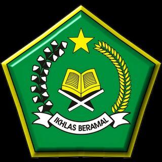 Madrasah Aliyah Negeri Cirebon 1
Alamat: Jl. Kantor Pos No. 36 Weru -
Cirebon. Instagram: man1cirebon .