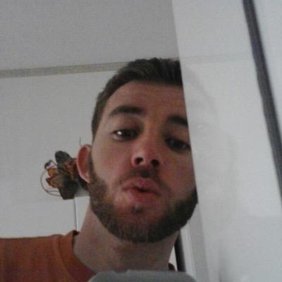 opinionista, telefilmologo, ‘politologo’, logorroico .... non è bello ciò che è bello, è bello ciò che piace a me!