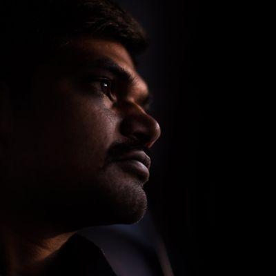 Visual Storyteller @KalyanaKatha & @ViStories



https://t.co/wze4KbYxGw
