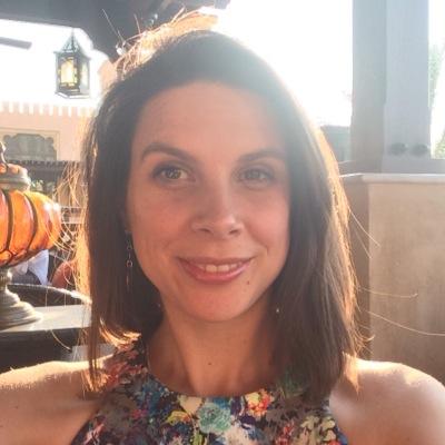 Workaholic, shopaholic, addicted to brilliant communications and can’t get enough of my kids