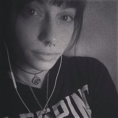 Aslen Marilee.
19.
Paramore.