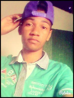 mim segue, sigo de volta tds                                whatsapp (81) 9507-3672
