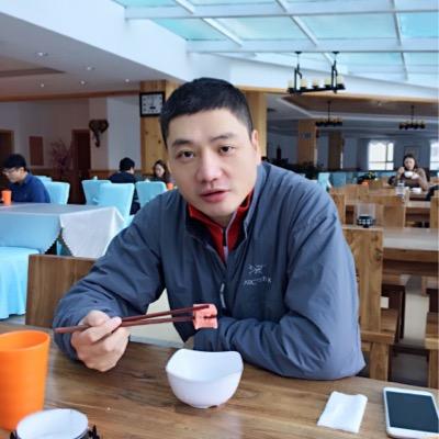 SVP, Lenovo PC and smart device business. Husband and dad, enthusiastic runner, world traveler,reader. 谨于言而慎于行!
