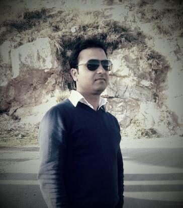 mohsin175's profile picture. Lecturer