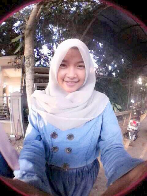 ♥Elfendy ||Line : putrin2500 || 28 Juni (15yo)