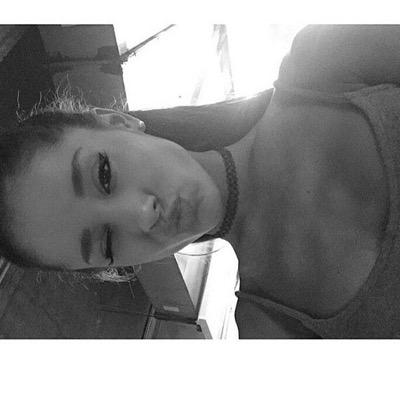 follow @blissingsel ⭐️ she gave u this free follow!♡ i fb if you ask