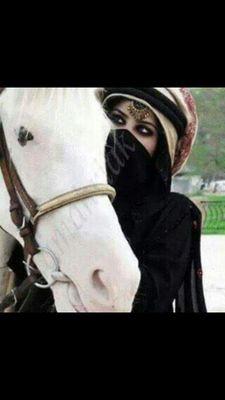 ليتهم مثل عيوني ... وعيوني مابرت لهم