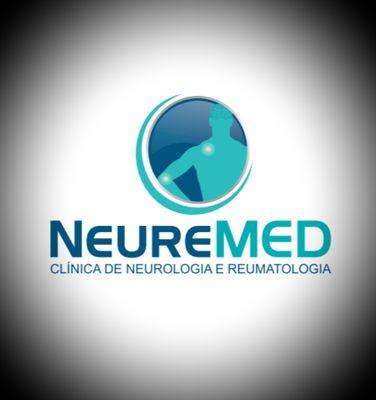 Médico com pós graduação em Reumatologia.