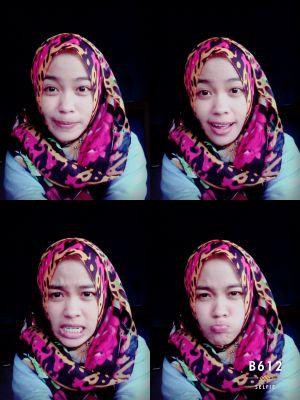 yhunniNur's profile picture. love family