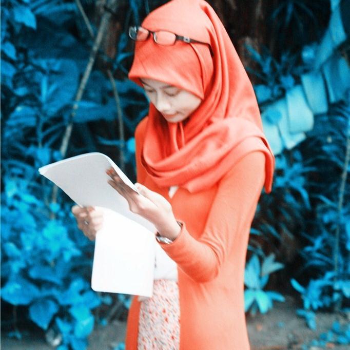 Keep spirit and Always smile, erlitha !! :-)jangan terpuruk karena cinta :-)