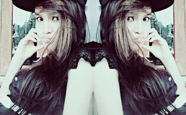 NdaLagi10's profile picture. Allah :*