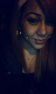 Follow Mee;) I Follow Backk!! Pinkyy Promise!