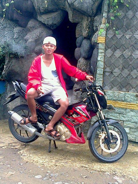 Baik hati,jujur,terima apa danya