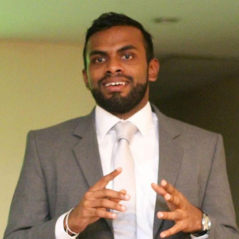 🌴🇱🇰 Disruptive Entrepreneur 😇 | Academia 🥸 | 🏀 ❤ 🏈 | 🚨 Red Cross Chairman for Strategic Partnerships (Colombo) 🚨 | Board Member 💫