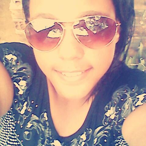 Louca,Chata,Insuportavel,Idiota,Fria,Calculista,maluca,arrogante,ignorante...#Prazer Euu :3