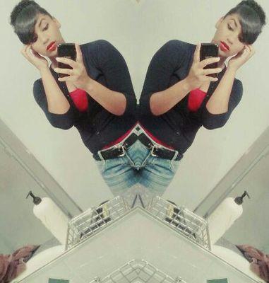 hey I'm sahara I'm 17, I'm a dancer and singer. I play basketball. love just to have fun. I'm a very happy person to lol