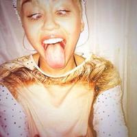 Mrs. Kübra  (@yldrmstt) Twitter profile photo