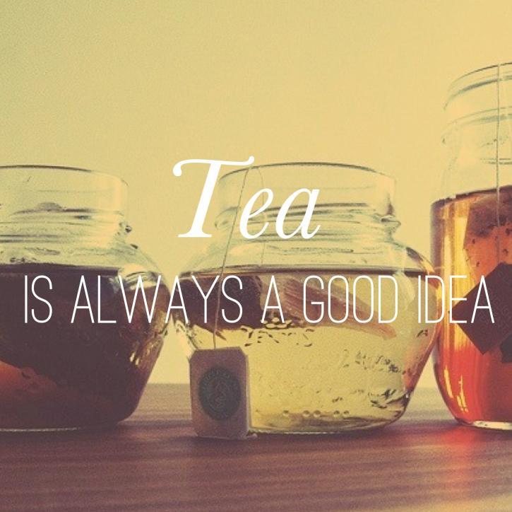Hello ♥ I blog about all things tea!